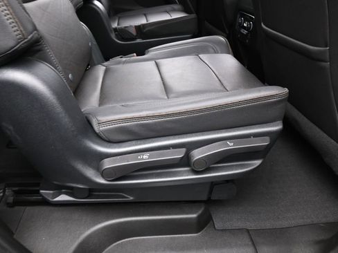 Used 2023 Chevrolet Tahoe High Country RWD image 48