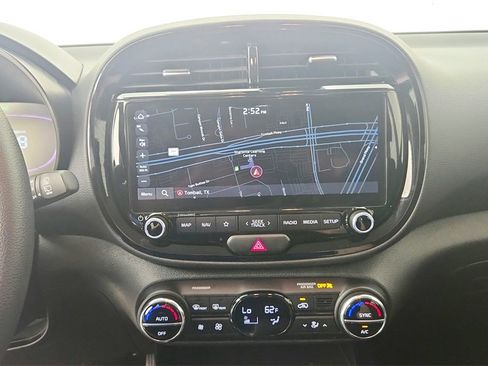 Used 2023 Kia Soul S image 22