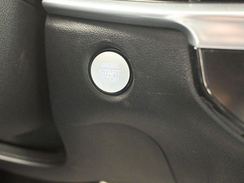 Certified 2025 Kia Sorento SX Prestige image 27