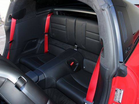 Used 2025 Porsche 911 Targa 4 GTS image 31