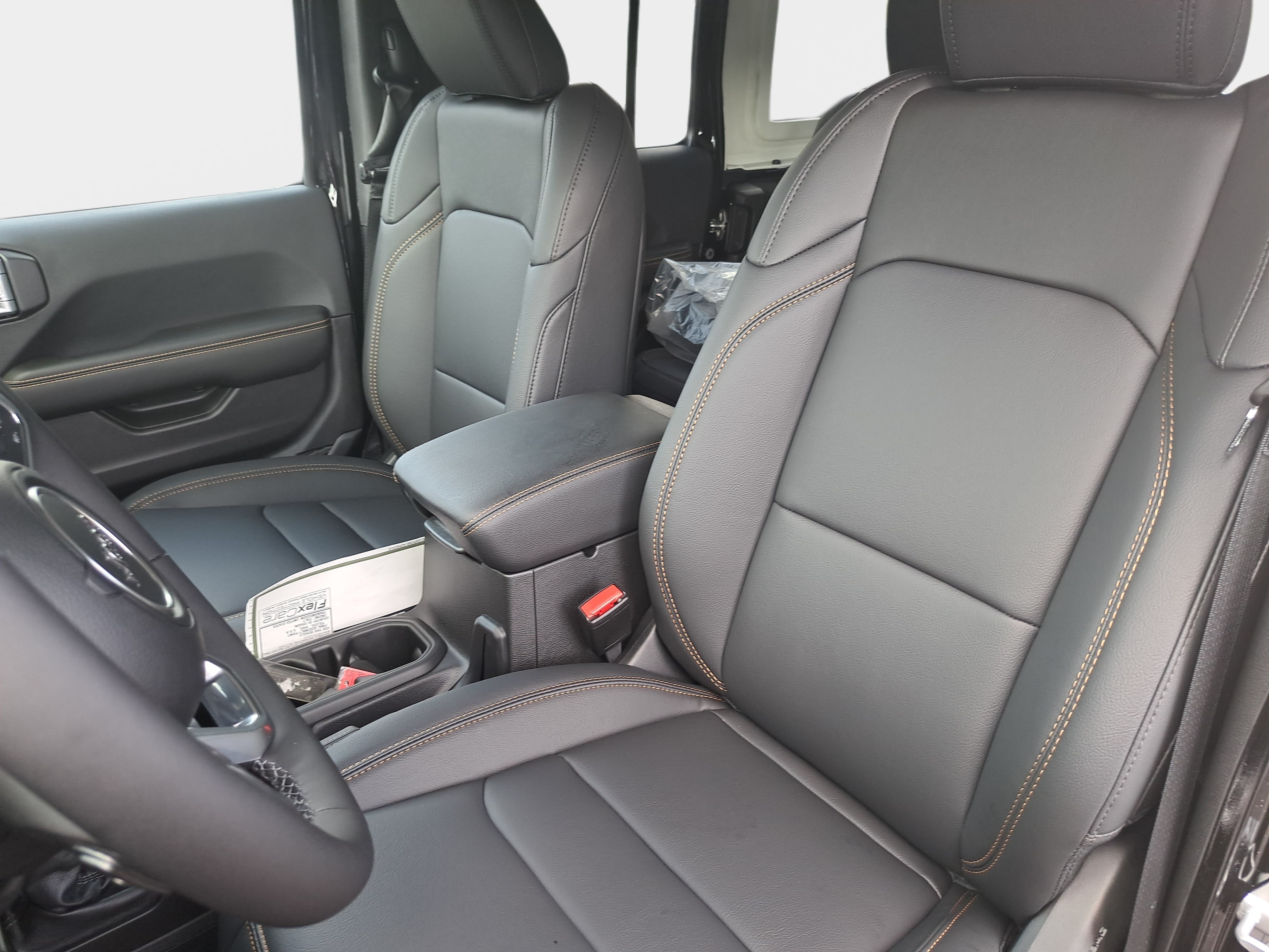 New 2027 Jeep Wrangler Unlimited Sahara AWD/4WD image 14