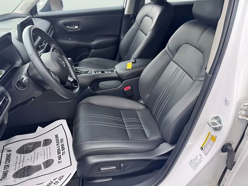 Used 2024 Honda HR-V EX-L image 17