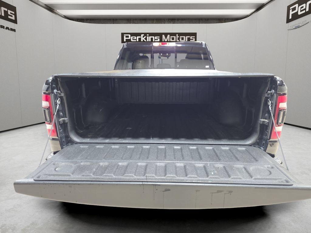 Used 2021 RAM 1500 Limited w/ Night Edition AWD/4WD image 15