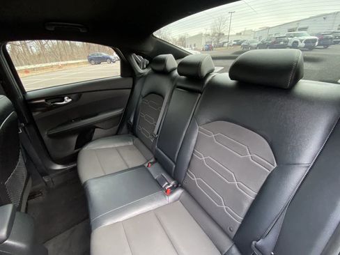 Used 2023 Kia Forte GT-Line image 27