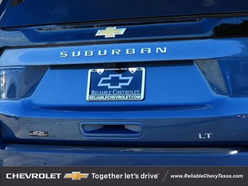 New 2026 Chevrolet Suburban LT w/ Comfort Package image 6