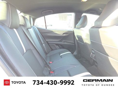 Used 2025 Toyota Camry SE image 22