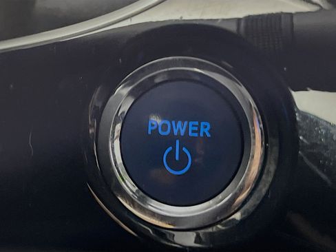 Used 2018 Toyota Prius Two image 23