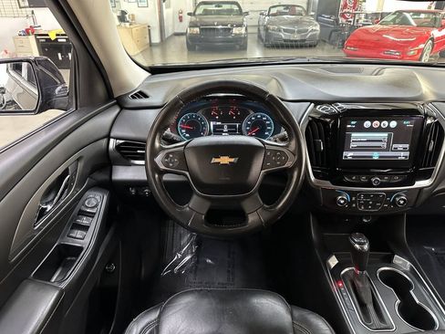 Used 2019 Chevrolet Traverse LT w/ LPO, Floor Liner Package FWD image 21
