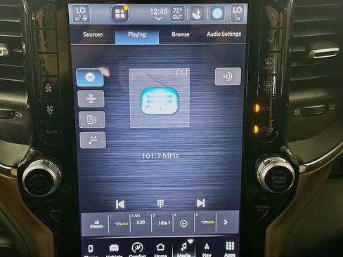 Used 2024 RAM 2500 Laramie w/ Safety Group AWD/4WD image 17