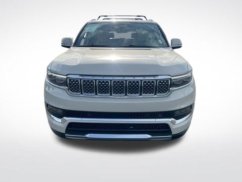 Used 2022 Jeep Grand Wagoneer Series III AWD/4WD image 8