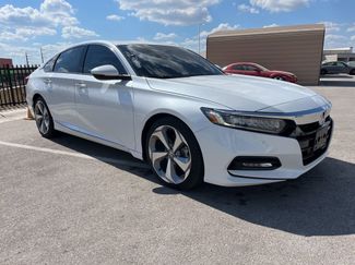 Used 2020 Honda Accord Touring video 3