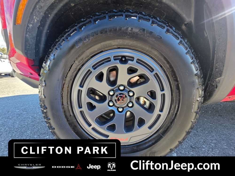 Used 2026 Nissan Frontier PRO-4X AWD/4WD image 30