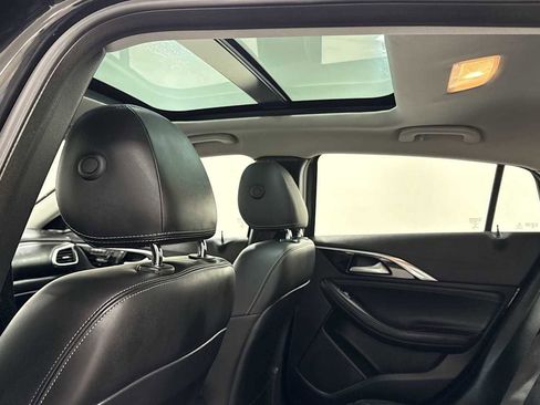 Used 2018 INFINITI QX30 AWD image 24