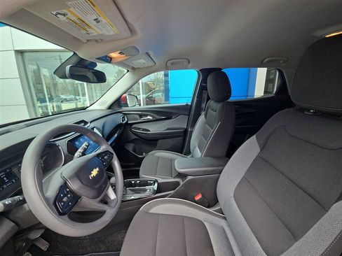 Used 2023 Chevrolet TrailBlazer LT w/ Convenience Package image 19