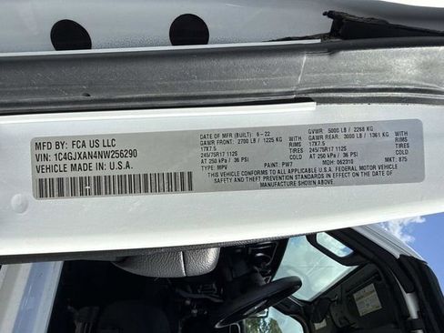 Used 2022 Jeep Wrangler Sport AWD/4WD image 32