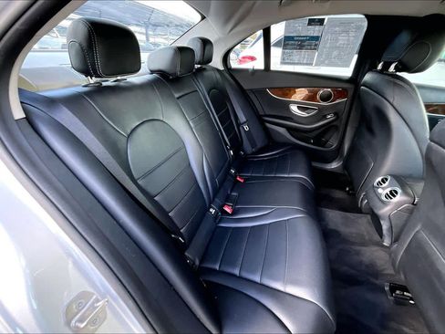 Used 2017 Mercedes-Benz C 300 Sedan image 19