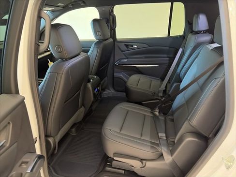 New 2026 Chevrolet Traverse LT w/ Driver Confidence Package image 13