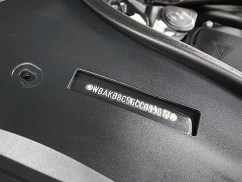 Used 2012 BMW 750Li image 59