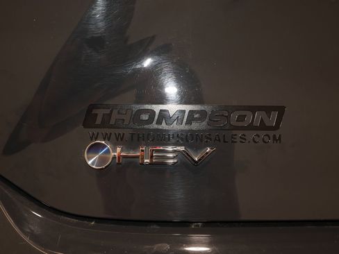 Used 2025 Toyota Camry LE image 33