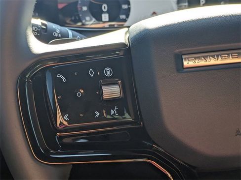 Certified 2024 Land Rover Range Rover Evoque Dynamic SE image 19