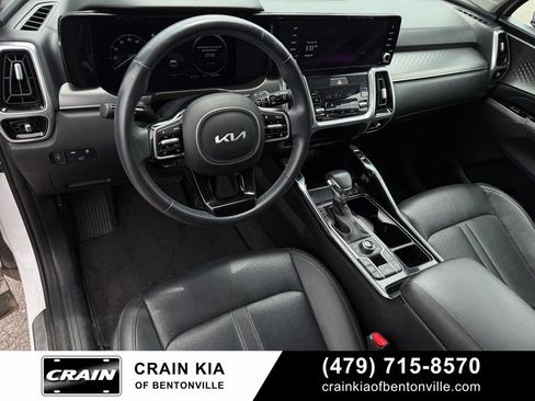 Used 2023 Kia Sorento SX AWD/4WD image 9