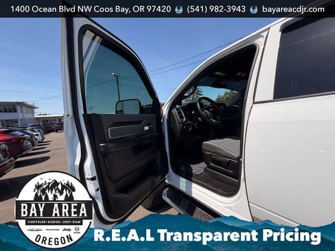 Used 2021 RAM 2500 Big Horn AWD/4WD image 9
