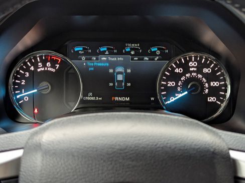 Used 2020 Ford F150 Lariat image 23