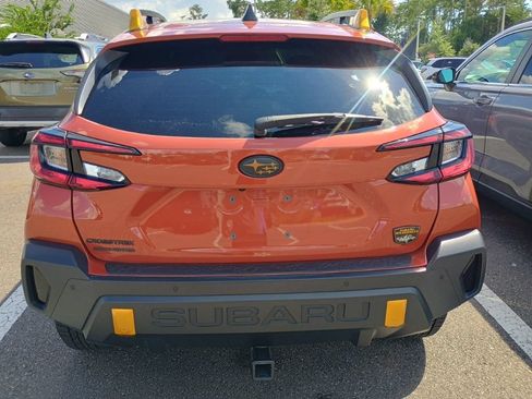 Used 2024 Subaru Crosstrek 2.5i Wilderness w/ Crosstrek Mirror Package AWD/4WD image 3