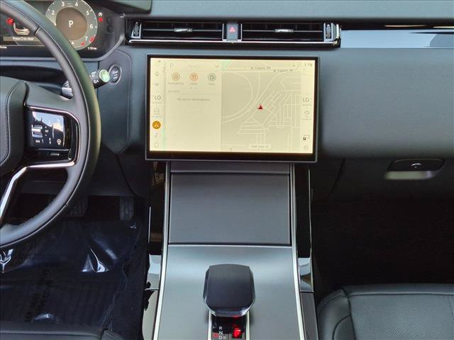 Certified 2026 Land Rover Range Rover Velar S AWD/4WD image 15
