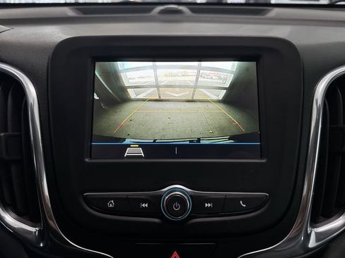 Certified 2019 Chevrolet Equinox LS w/ LS Convenience Package image 14