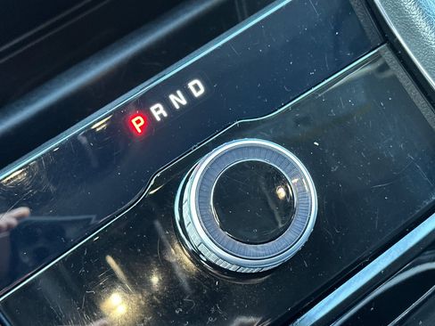 Used 2023 Jeep Grand Cherokee L Laredo image 25