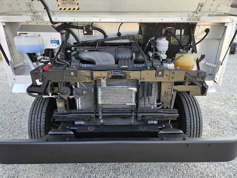 Used 2013 Ford E-350 and Econoline 350 Super Duty w/ Air Conditioning Prep Pkg image 30