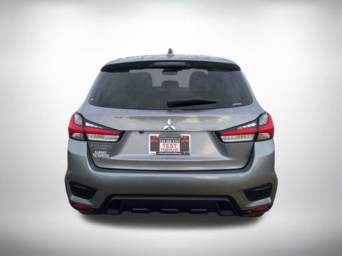 Used 2024 Mitsubishi Outlander Sport ES AWD/4WD image 4