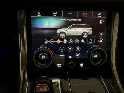 Used 2022 Land Rover Range Rover Sport SVR image 19