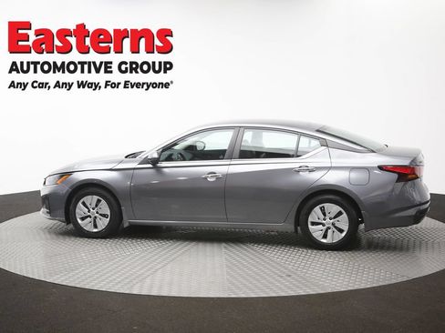 Used 2023 Nissan Altima 2.5 S FWD image 60