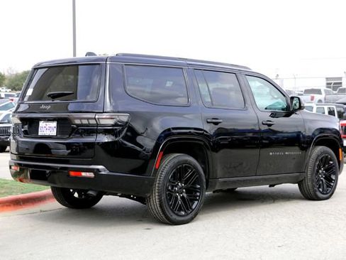 New 2026 Jeep Grand Wagoneer Limited image 5