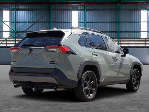 Used 2020 Toyota RAV4 TRD Off-Road image 5