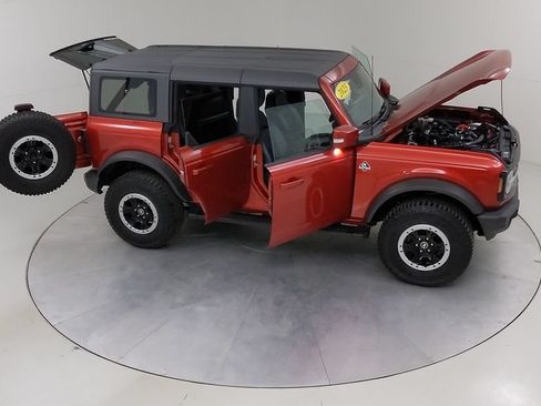 Certified 2023 Ford Bronco Outer Banks w/ Sasquatch Package AWD/4WD image 47