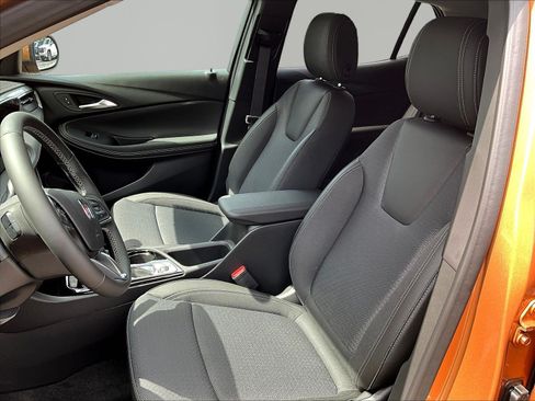 New 2026 Buick Encore GX Preferred w/ Comfort Package FWD image 17