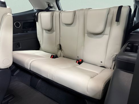 New 2026 Subaru Ascent Limited AWD/4WD image 19