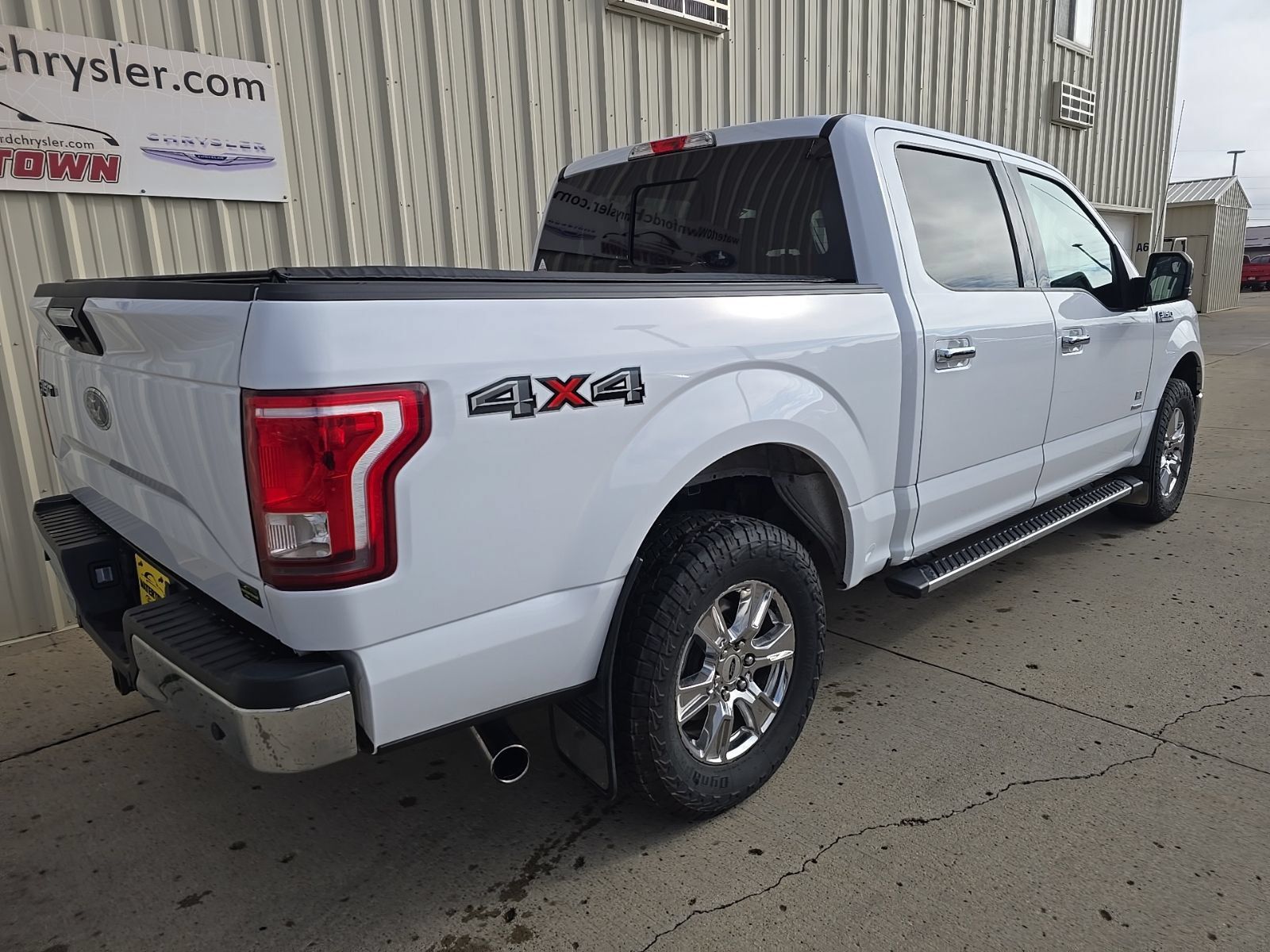 Used 2016 Ford F150 XLT w/ Equipment Group 302A Luxury AWD/4WD image 5
