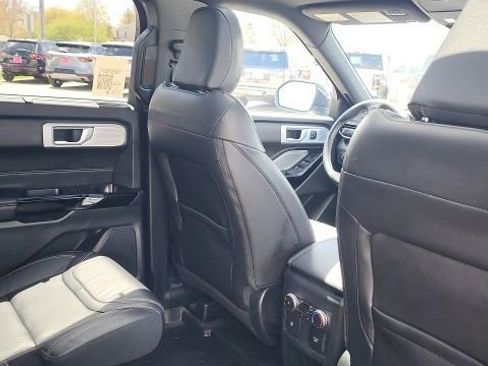 Used 2021 Ford Explorer ST w/ Equipment Group 401A AWD/4WD image 23