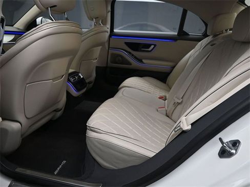 Used 2021 Mercedes-Benz S 580 4MATIC Sedan image 21