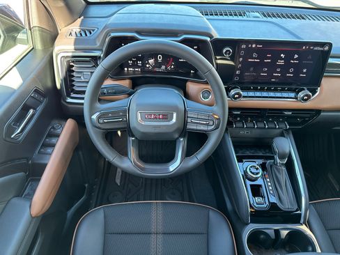 New 2026 GMC Canyon AT4 AWD/4WD image 20