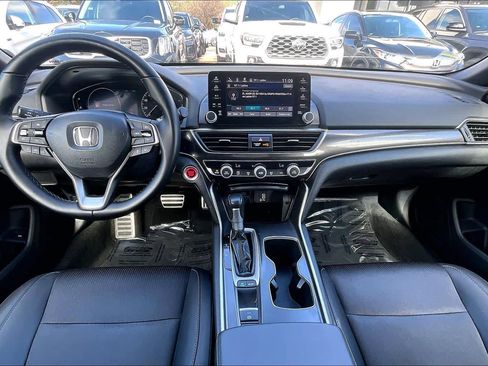 Used 2020 Honda Accord Sport image 14