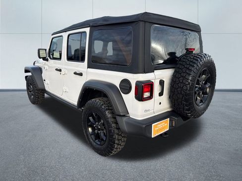 Certified 2022 Jeep Wrangler Unlimited Sport image 3