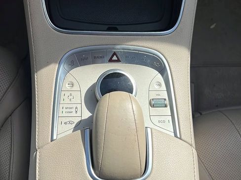 Used 2014 Mercedes-Benz S 550 Sedan image 29