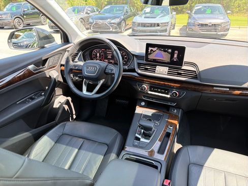Used 2018 Audi Q5 2.0T Premium AWD/4WD image 38
