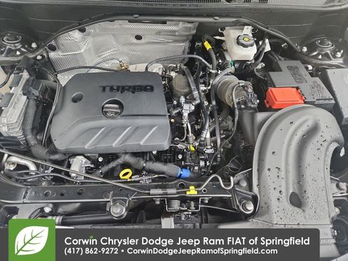 Used 2024 Buick Encore GX Sport Touring image 34