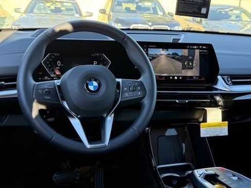 New 2026 BMW X2 xDrive28i w/ Technology Package image 25